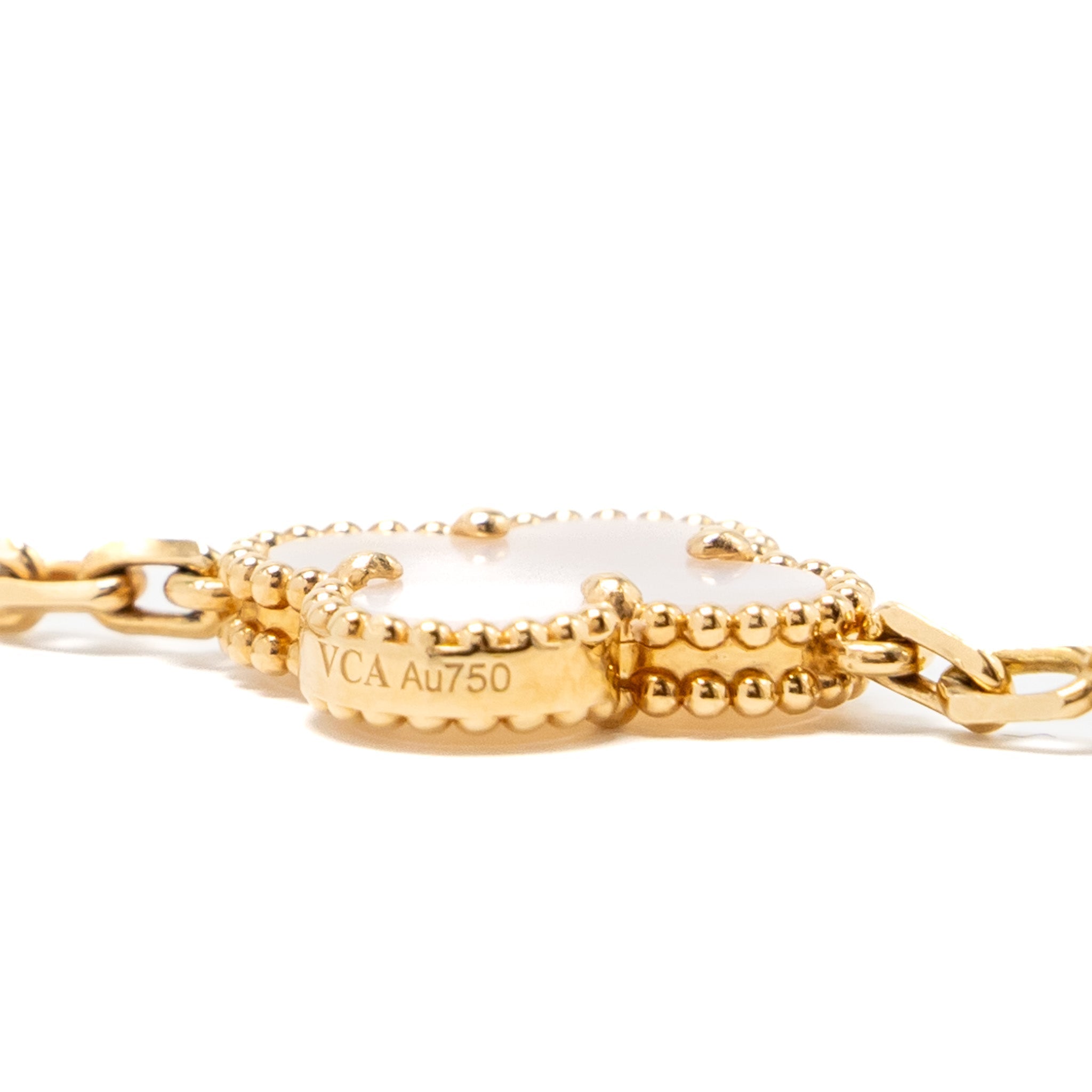 VAN CLEEF AND ARPELS VINTAGE ALHAMBRA BRACELET 5 MOTIF MOTHER OF PEARL / YELLOW GOLD