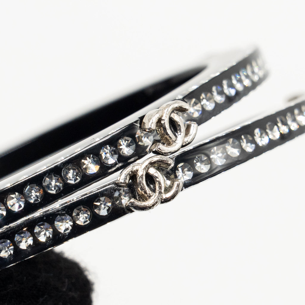 CHANEL CC LOGO BRACELET RESIN / CRYSTAL BLACK SILVER TONE (SELL IN A SET)