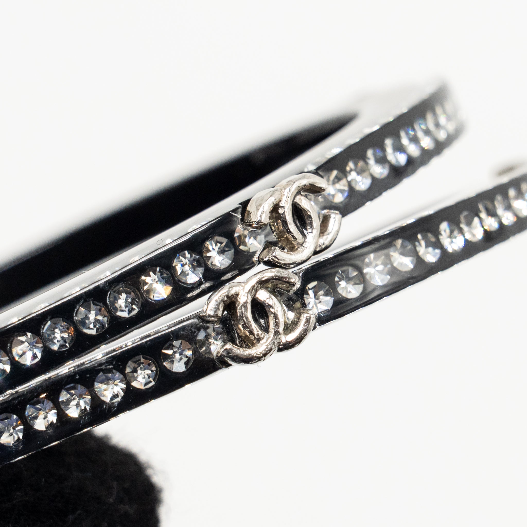 CHANEL CC LOGO BRACELET RESIN / CRYSTAL BLACK SILVER TONE (SELL IN A SET)