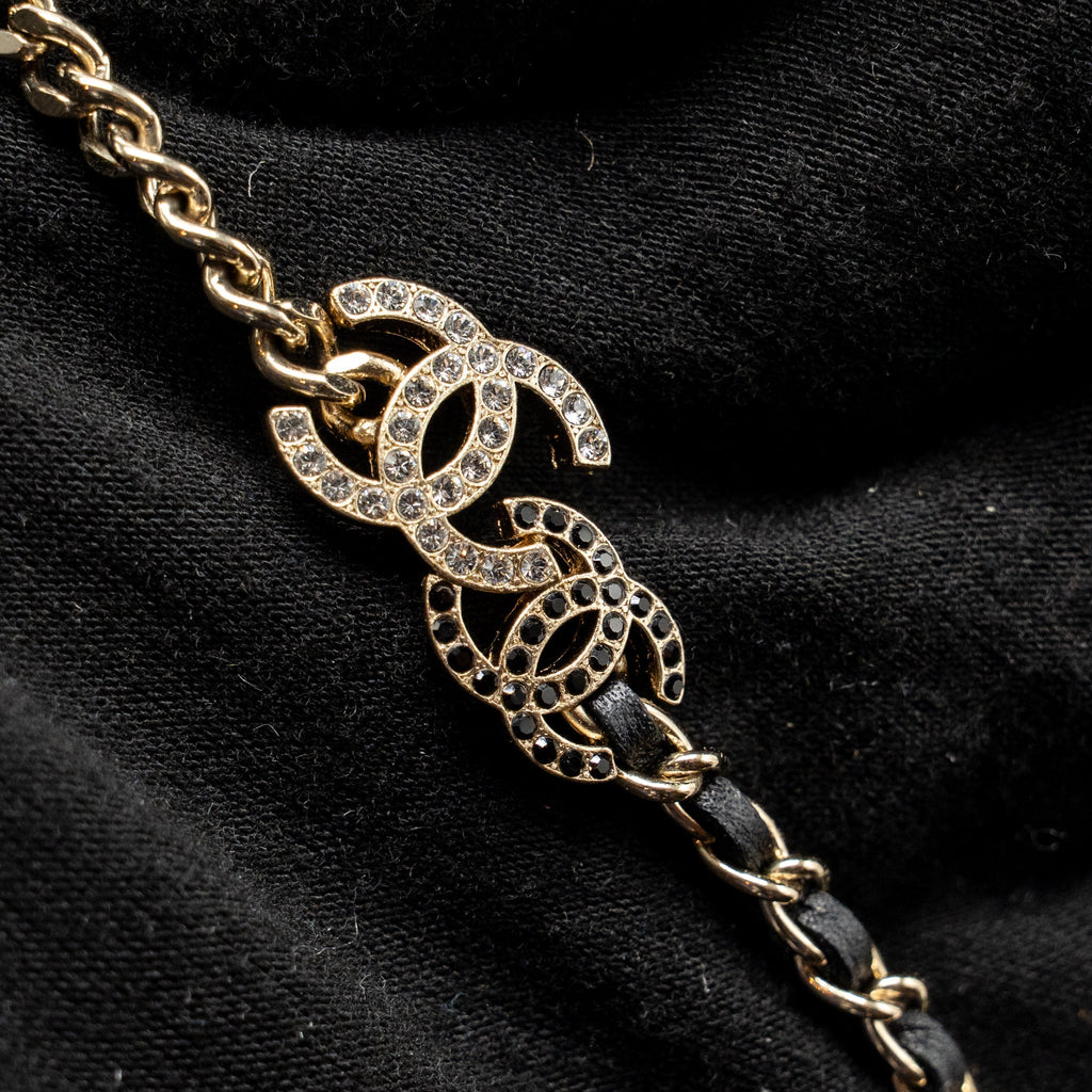CHANEL DOUBLE CC LOGO CHOCKER BLACK LIGHT GOLD TONE
