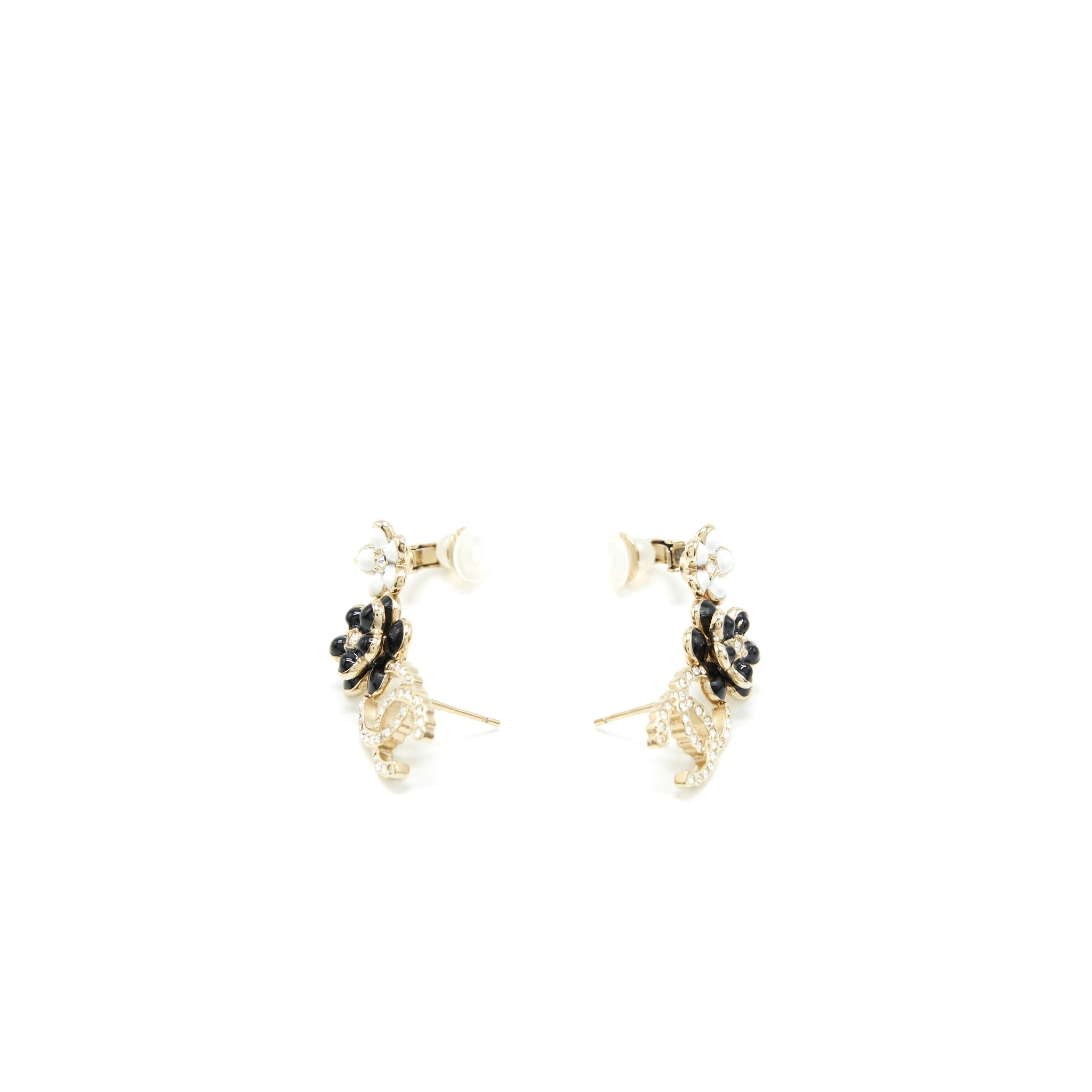 CHANEL CRYSTAL CC WITH BLACK AND WHITE FLOWERS EARRINGS LGHW