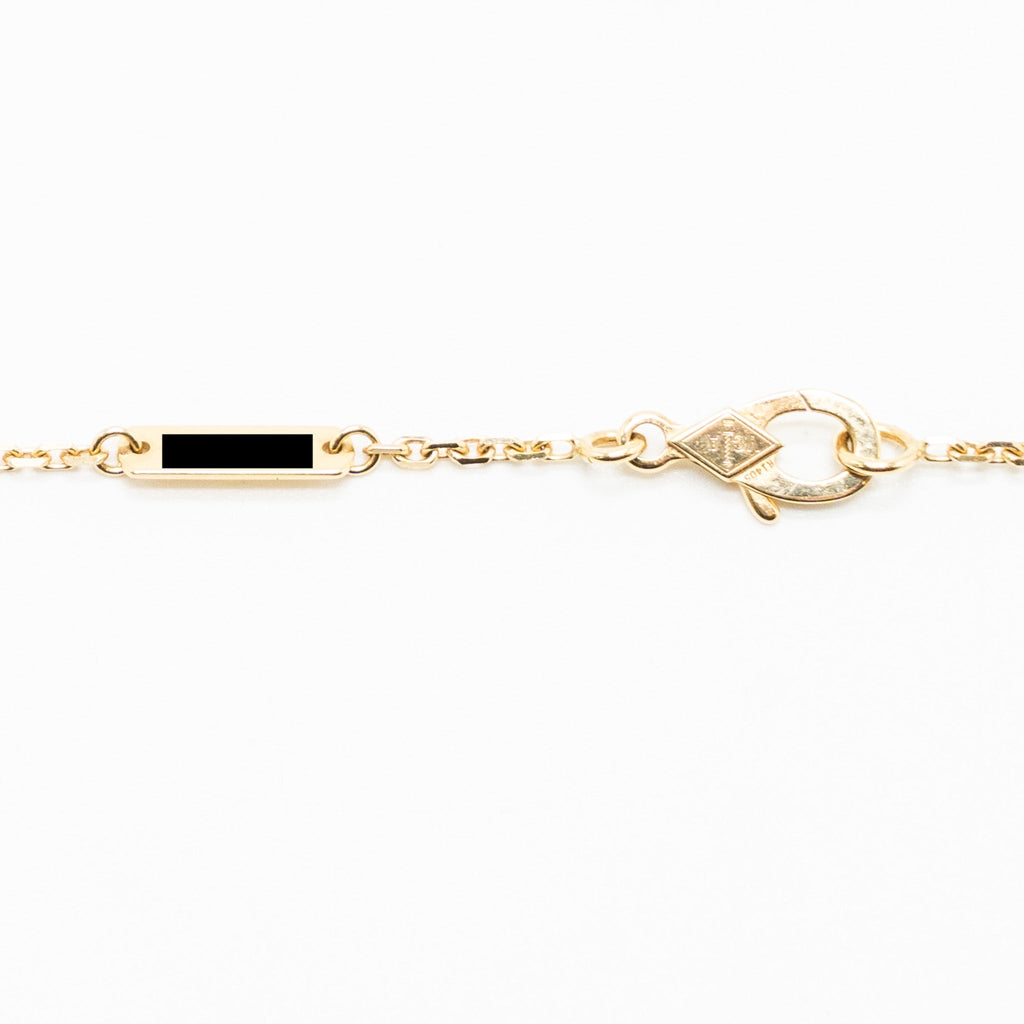 VAN CLEEF & ARPELS VINTAGE ALHAMBRA PENDANT YELLOW GOLD WHITE MOTHER OF PEARL