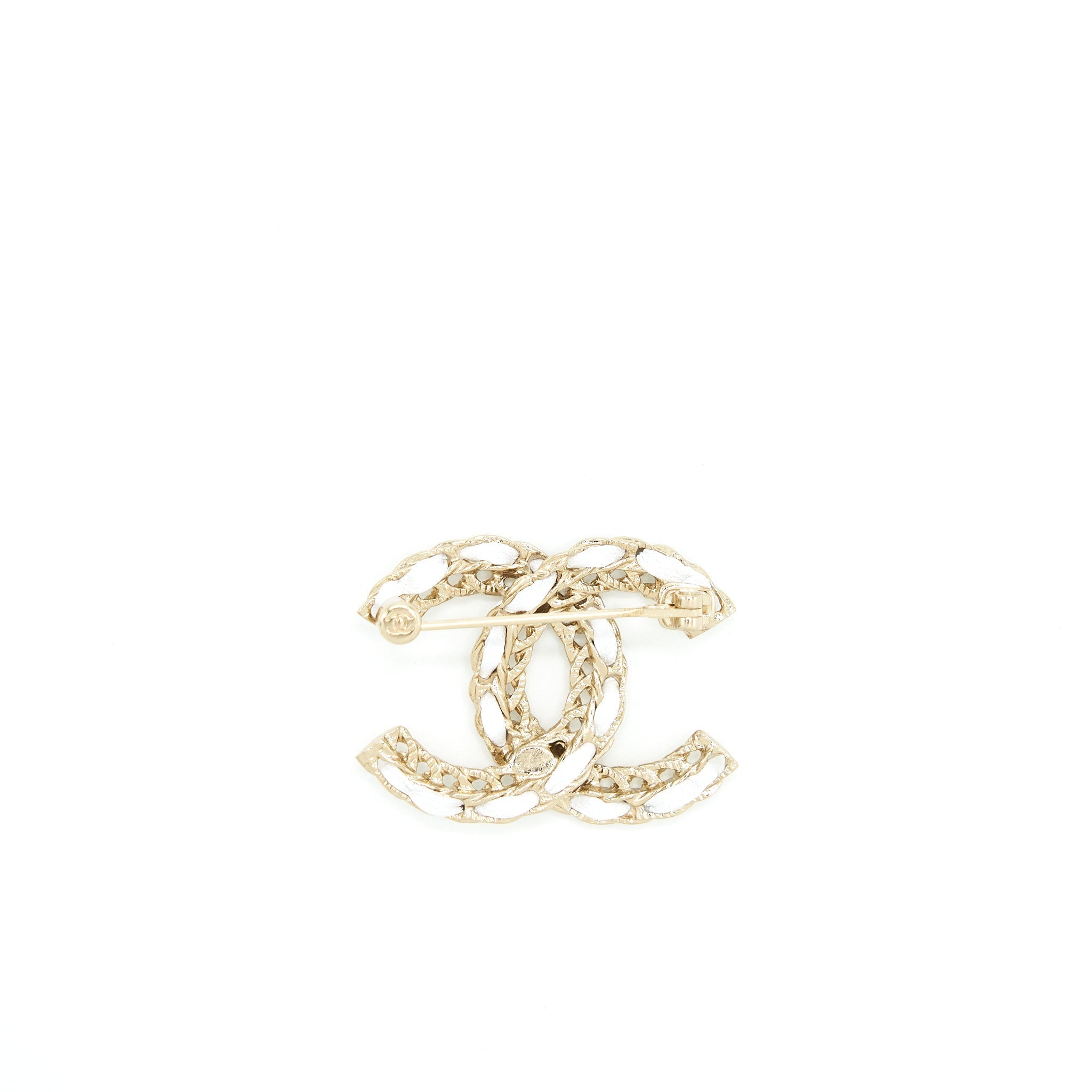 CHANEL SMALL LEATHER CHAIN CC LOGO BROOCH WHITE/LIGHT GOLD TONE