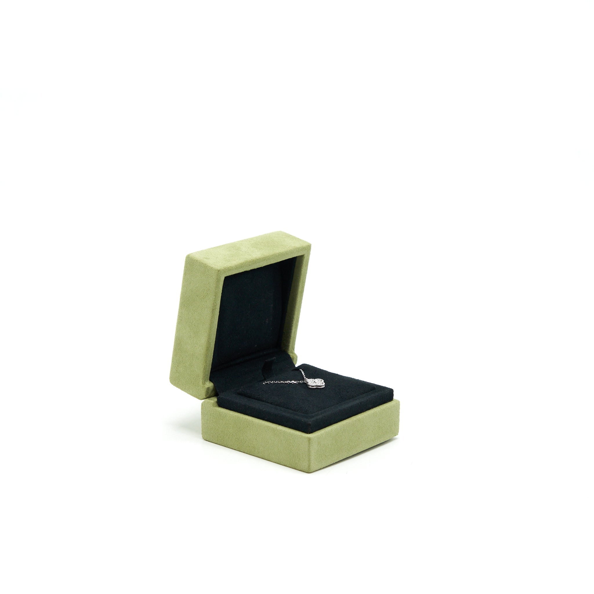 VAN CLEEF & ARPELS SWEET ALHAMBRA PENDANT WHITE GOLD DIAMONDS