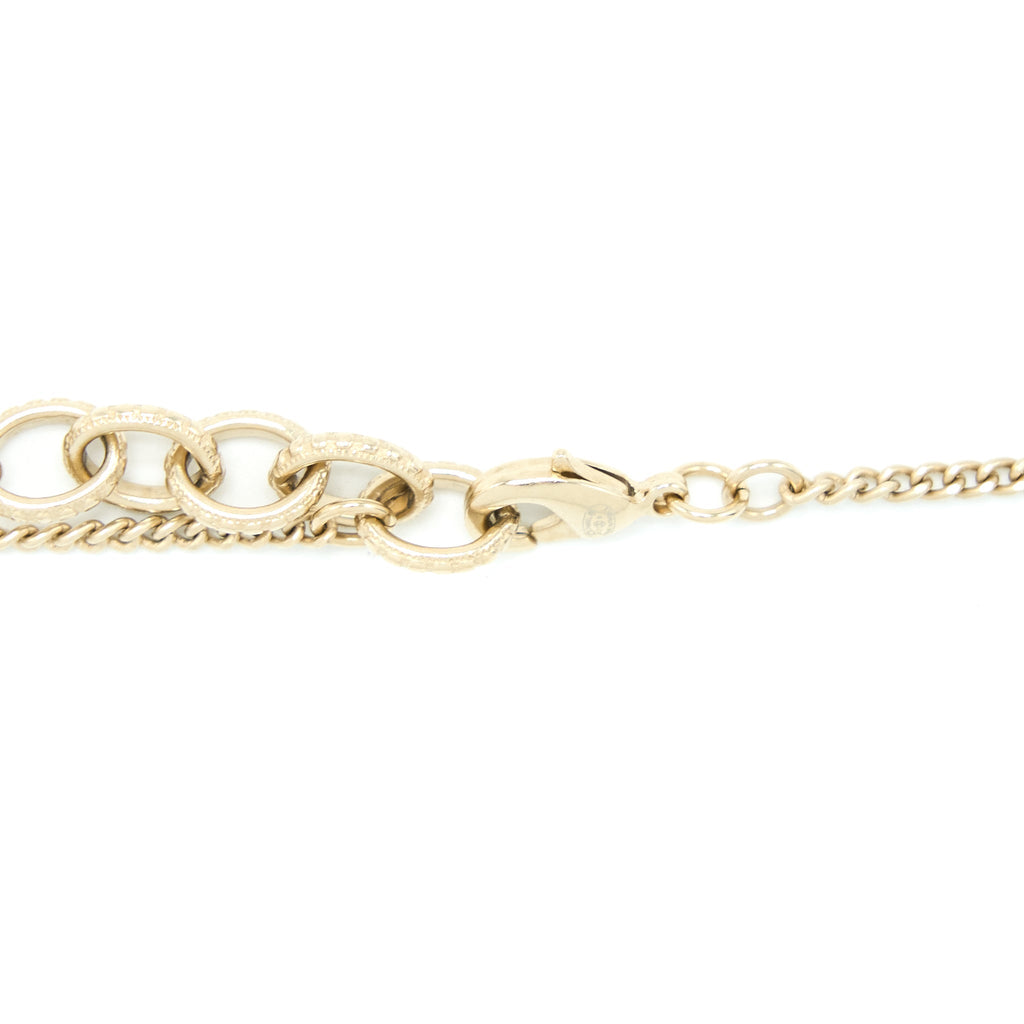 CHANEL CC LOGO STAR NECKLACE WHITE LIGHT GOLD TONE