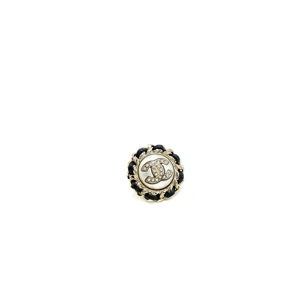 CHANEL ROUND CC LEATHER/ CRYSTAL EARRINGS LGHW