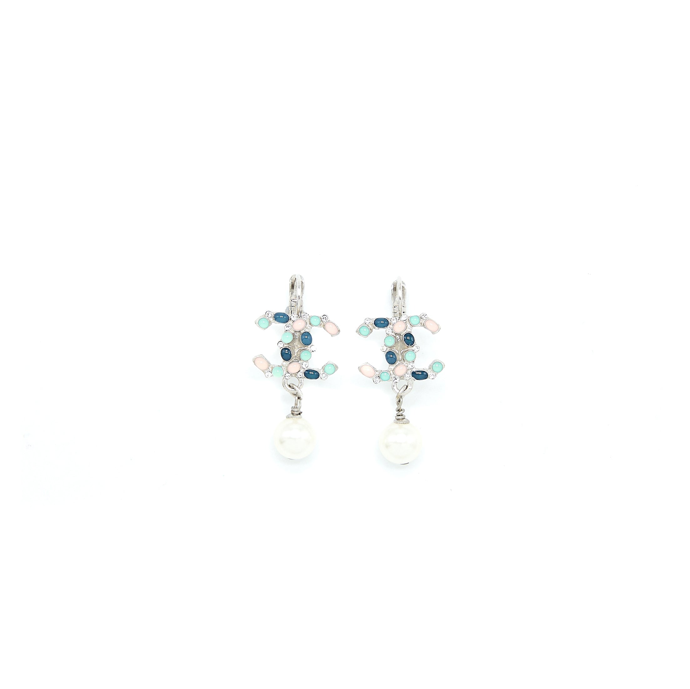 CHANEL PEARL DROP CC LOGO EARRINGS ENAMEL/PEARL MULTICOLOUR SILVER TONE