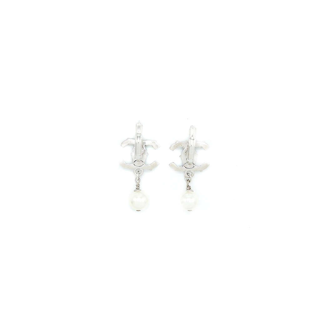 CHANEL PEARL DROP CC LOGO EARRINGS ENAMEL/PEARL MULTICOLOUR SILVER TONE