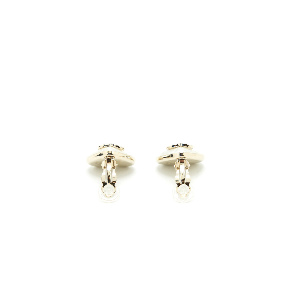 CHANEL 22C HEART EARCLIP LGHW