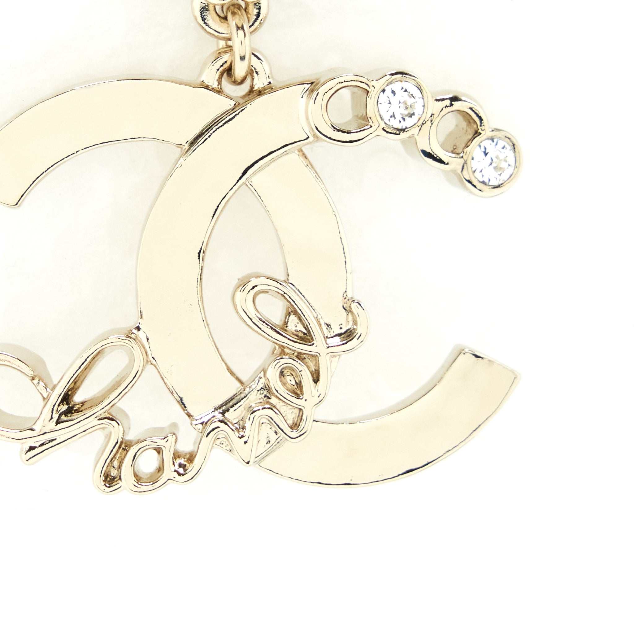 CHANEL 22P PEARL DROP AND CRYSTAL EARRING LGHW