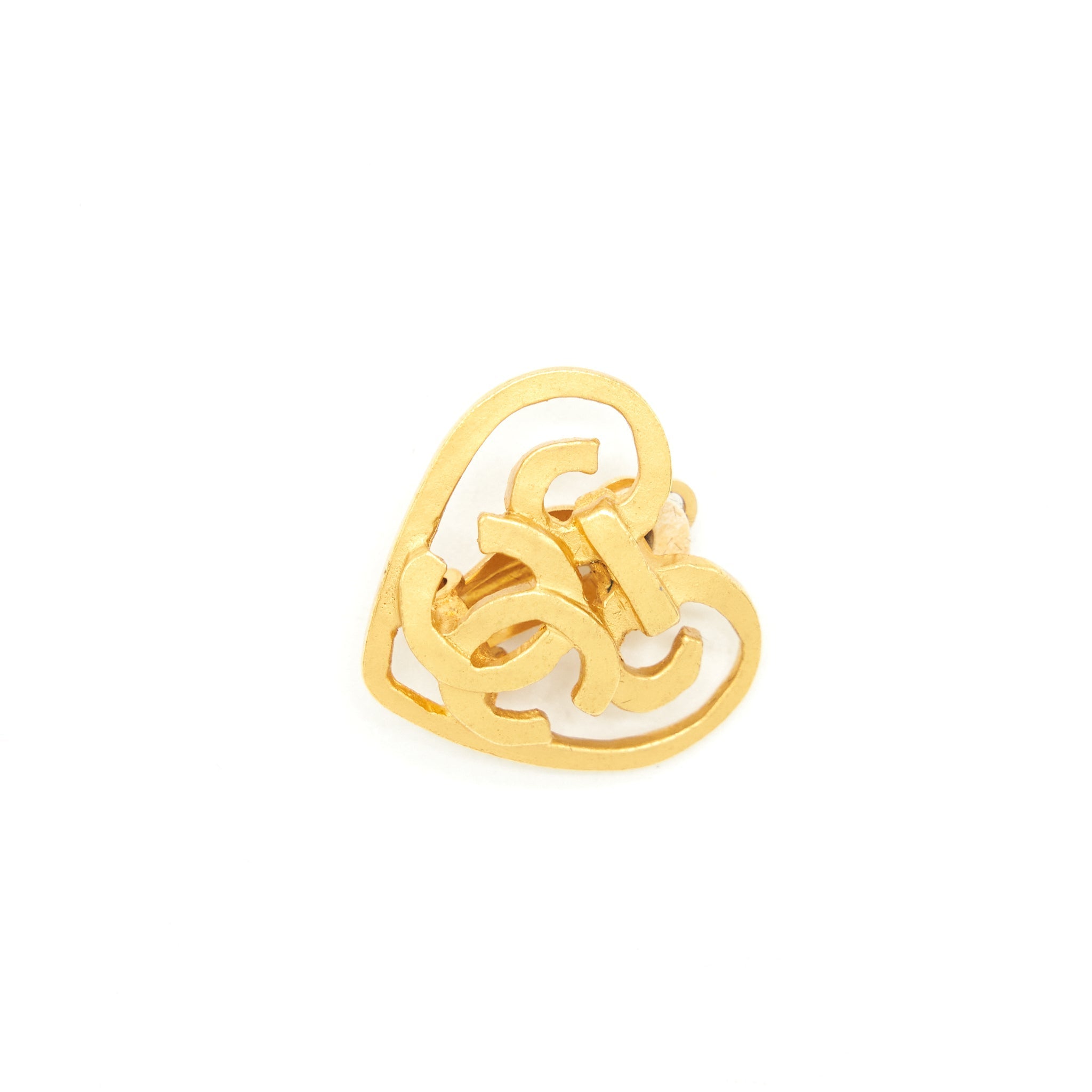 CHANEL VINTAGE HEART CC LOGO EARCLIPS 24K PLATED GHW