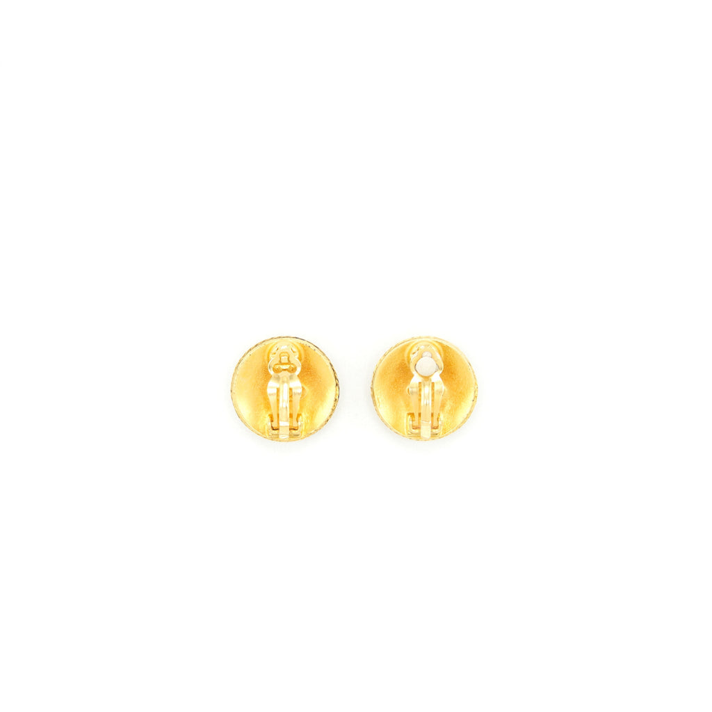 CHANEL VINTAGE ROUND CC LOGO EARCLIPS 24K PLATED GHW