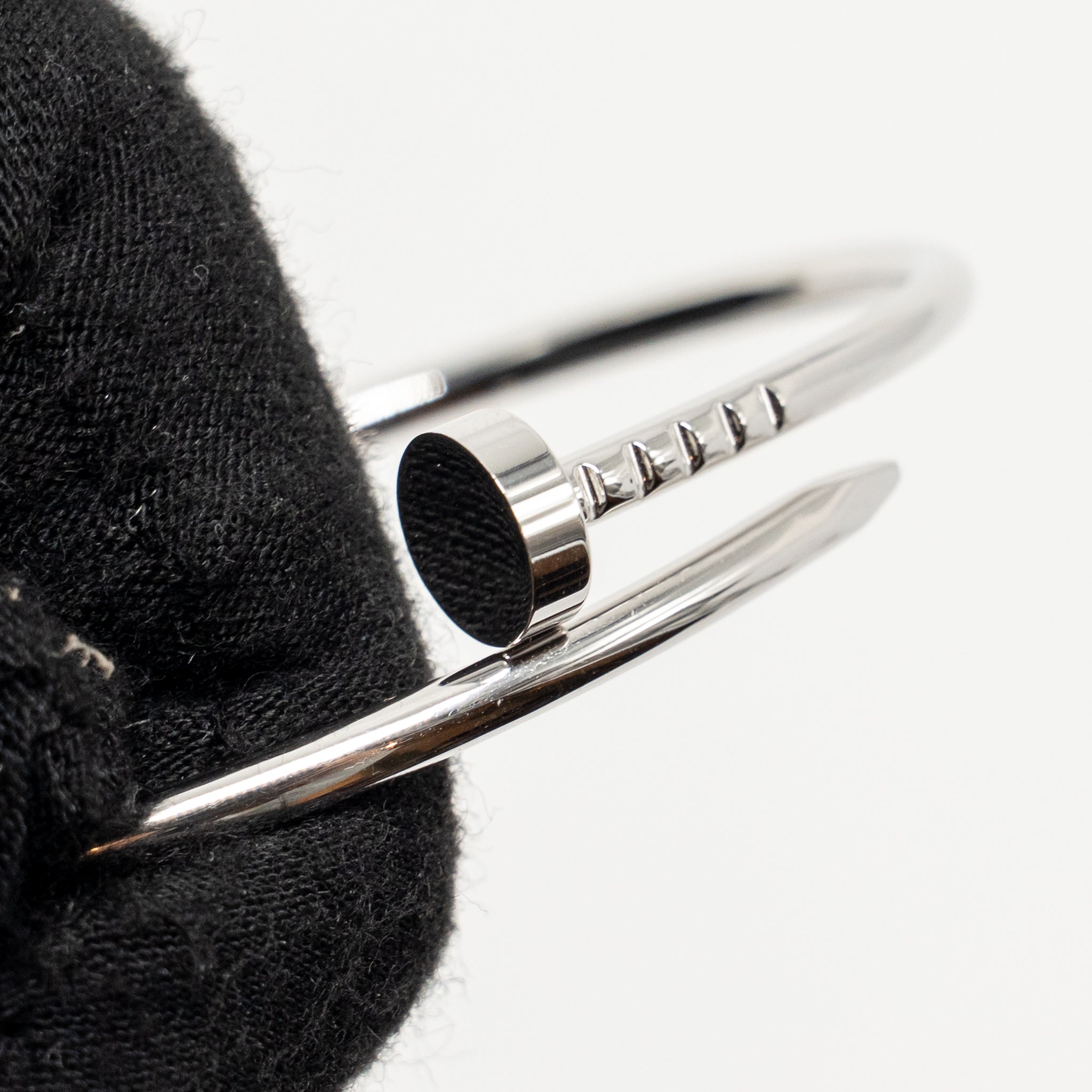 CARTIER JUSTE UN CLOU BRACELET WHITE GOLD