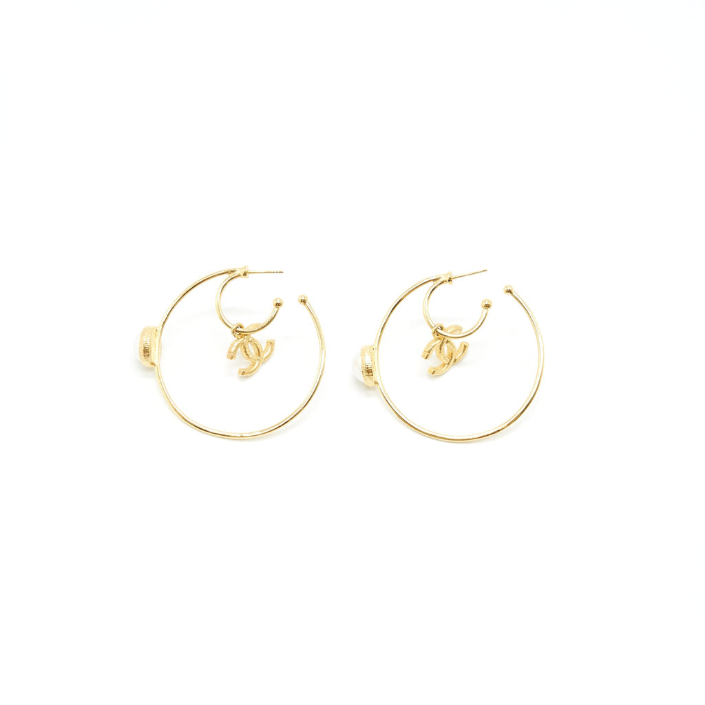 CHANEL COSTUME JEWELLERY EARRINGS