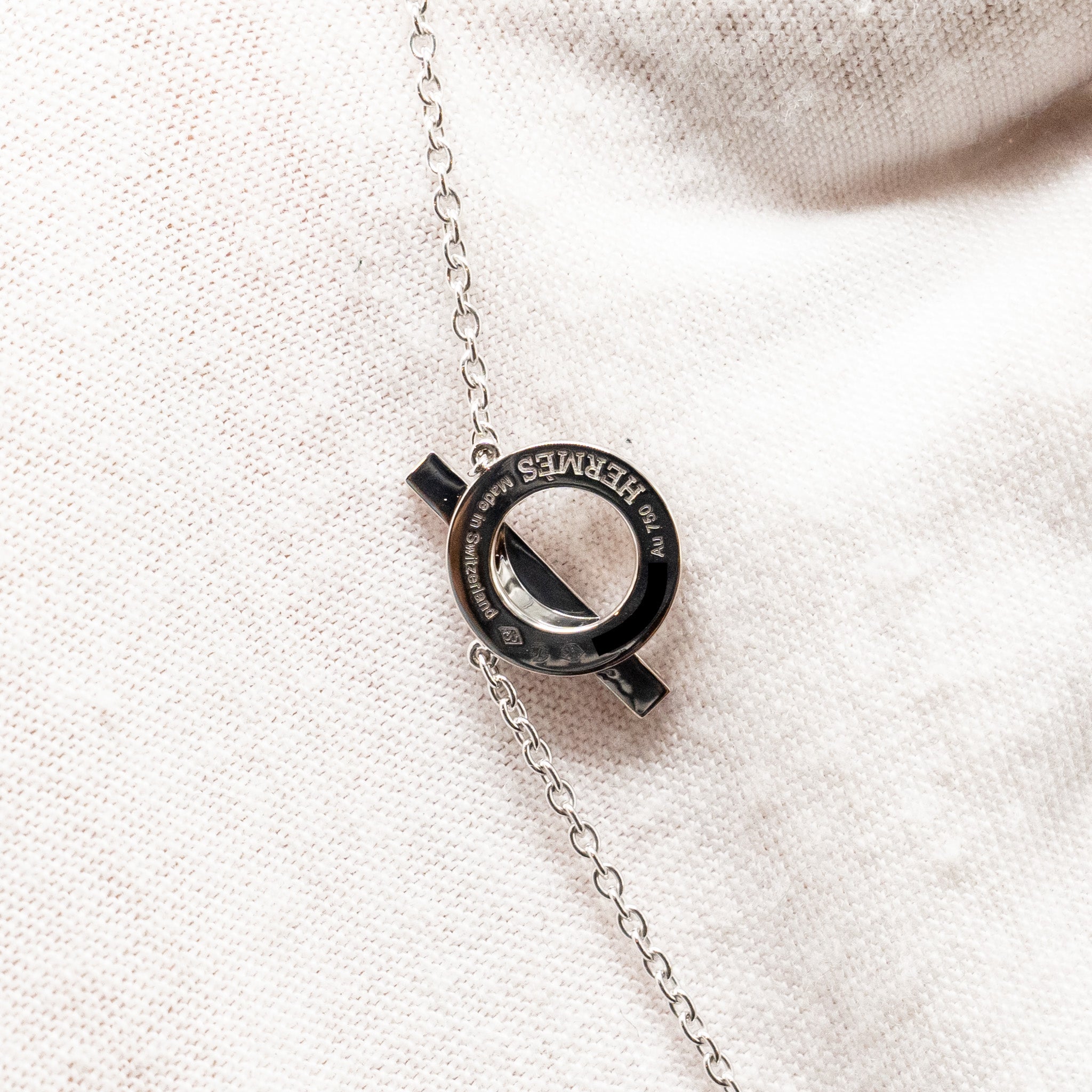 HERMES FINESSE NECKLACE WHITE GOLD DIAMONDS