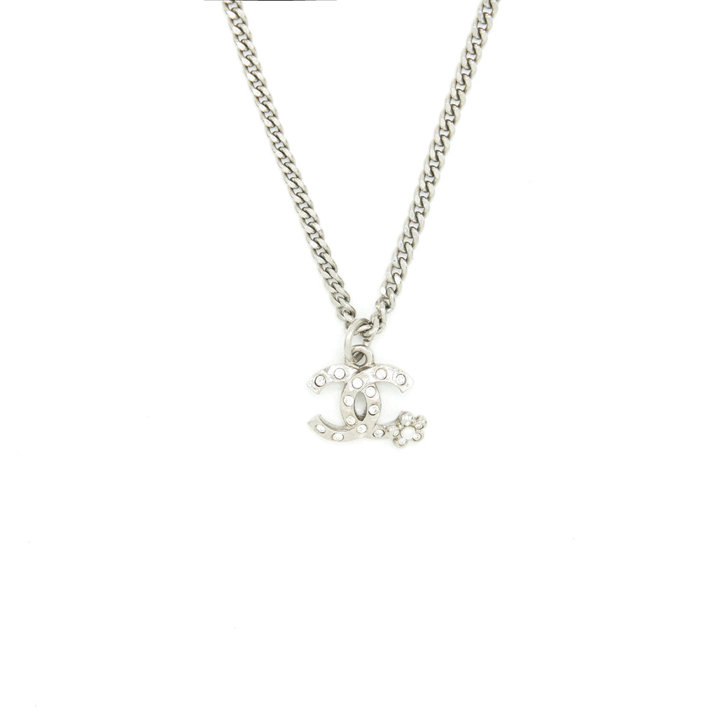 CHANEL MINI CC LOGO NECKLACE SHW