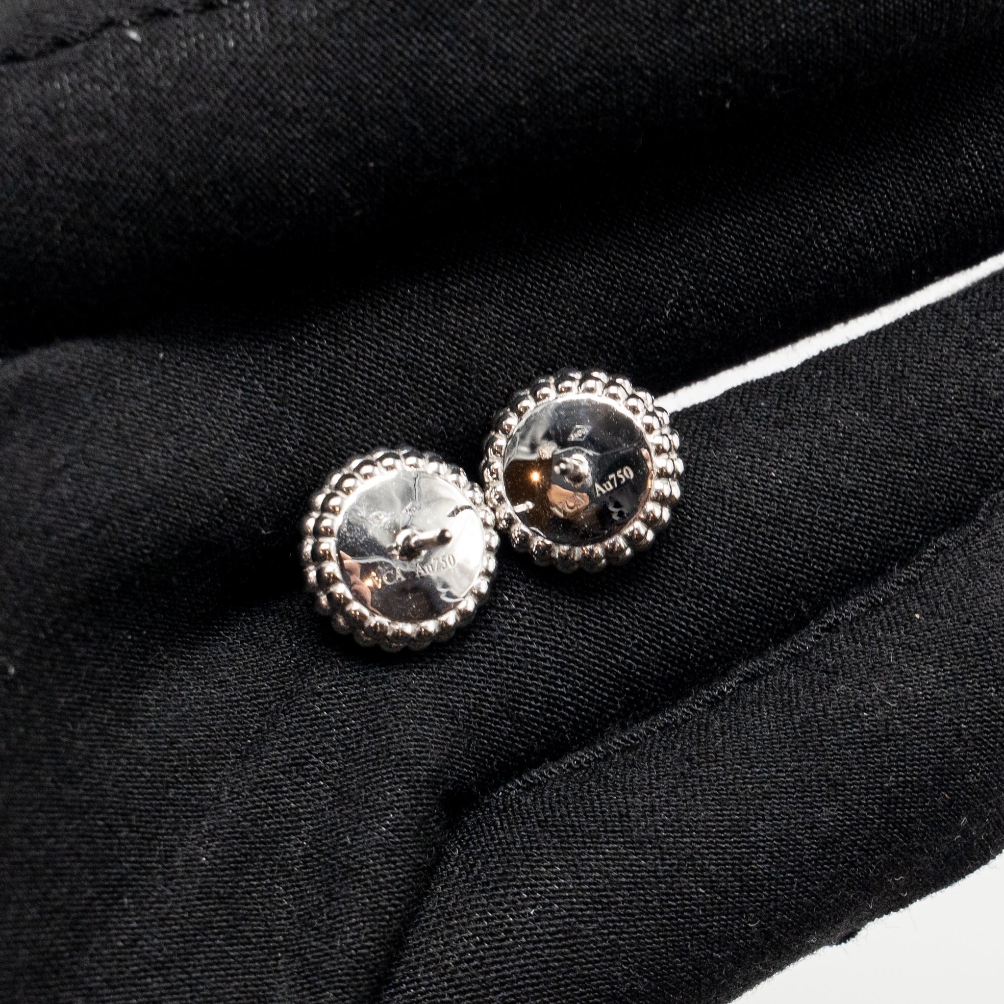 VAN CLEEF AND ARPELS PERLEE COULEURS EARRINGS 18K WHITE GOLD / TURQUOISE