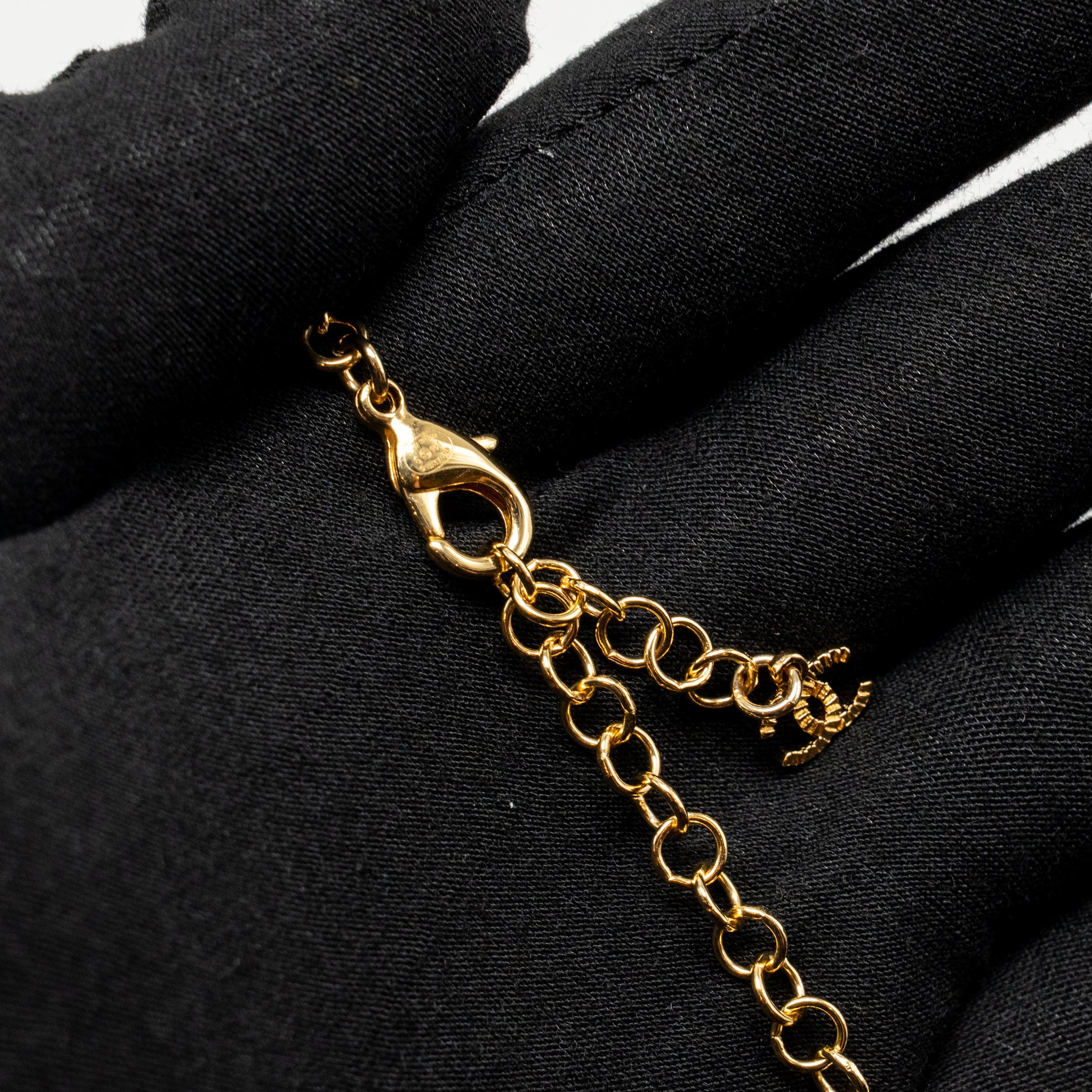 CHANEL I LOVE COCO LETTER CHOCKER GOLD TONE