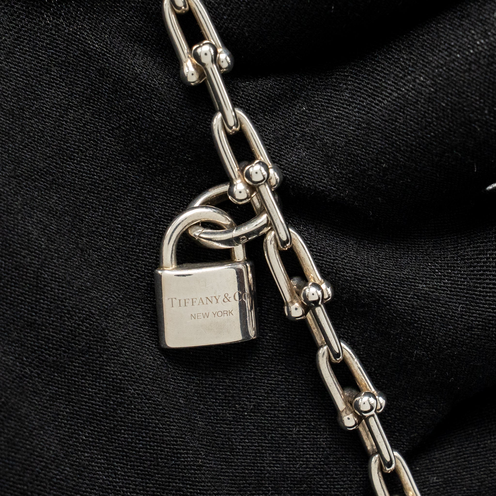 TIFFANY TIFFANY HARDWARE SMALL WRAP BRACELET 19MM STERLING SILVER