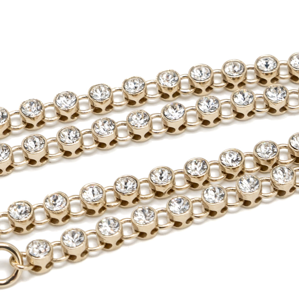 CHANEL PEARL AND CC LOGO WITH CRYSTAL CHAIN NECKLACE LIGHT GOLD TONE