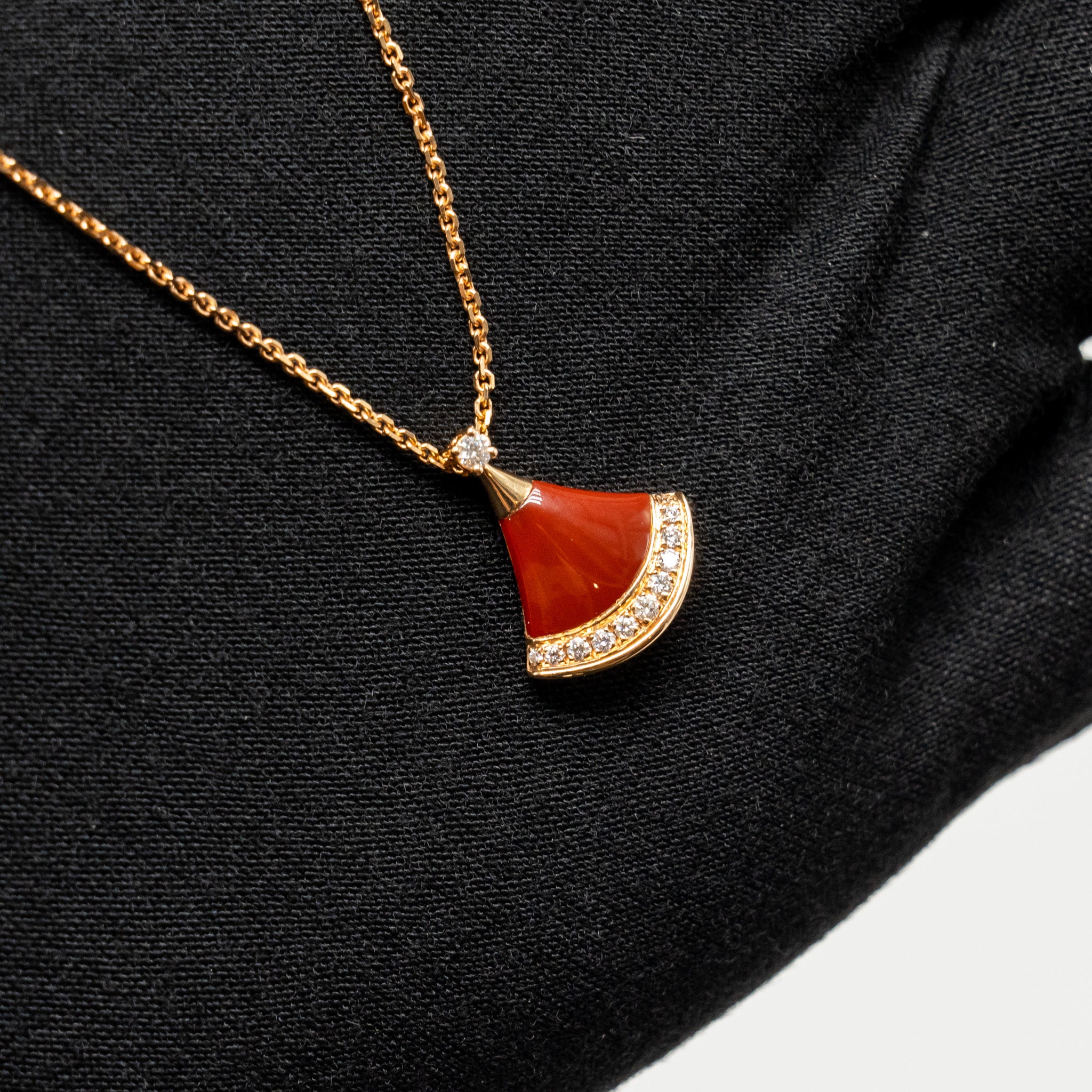 BVLAGRI DIVA’S DREAM NECKLACE ROSE GOLD, CARNELIAN, DIAMONDS