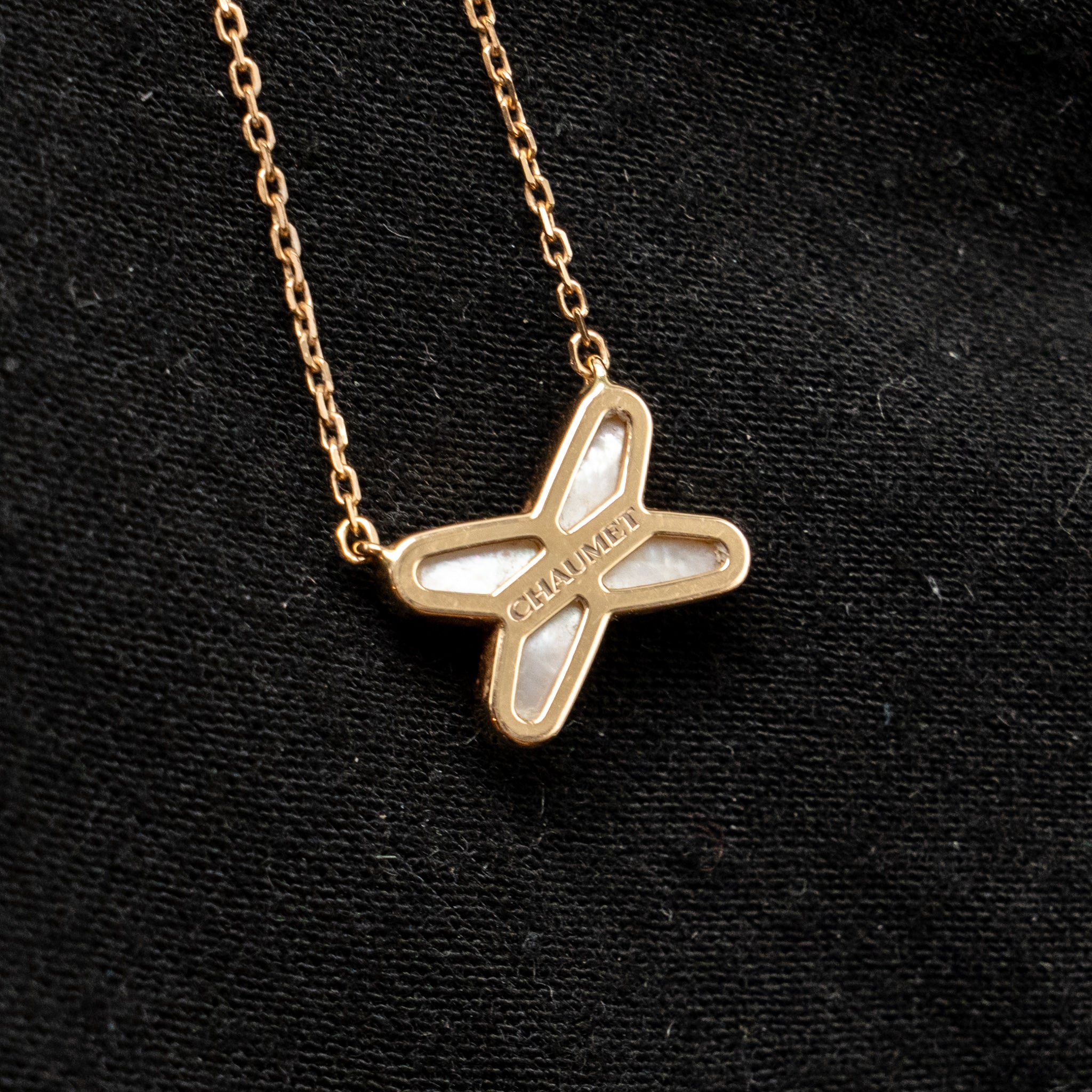 CHAUMET JEUX DE LIENS PENDANT ROSE GOLD / MOTHER OF PEARL / DIAMOND