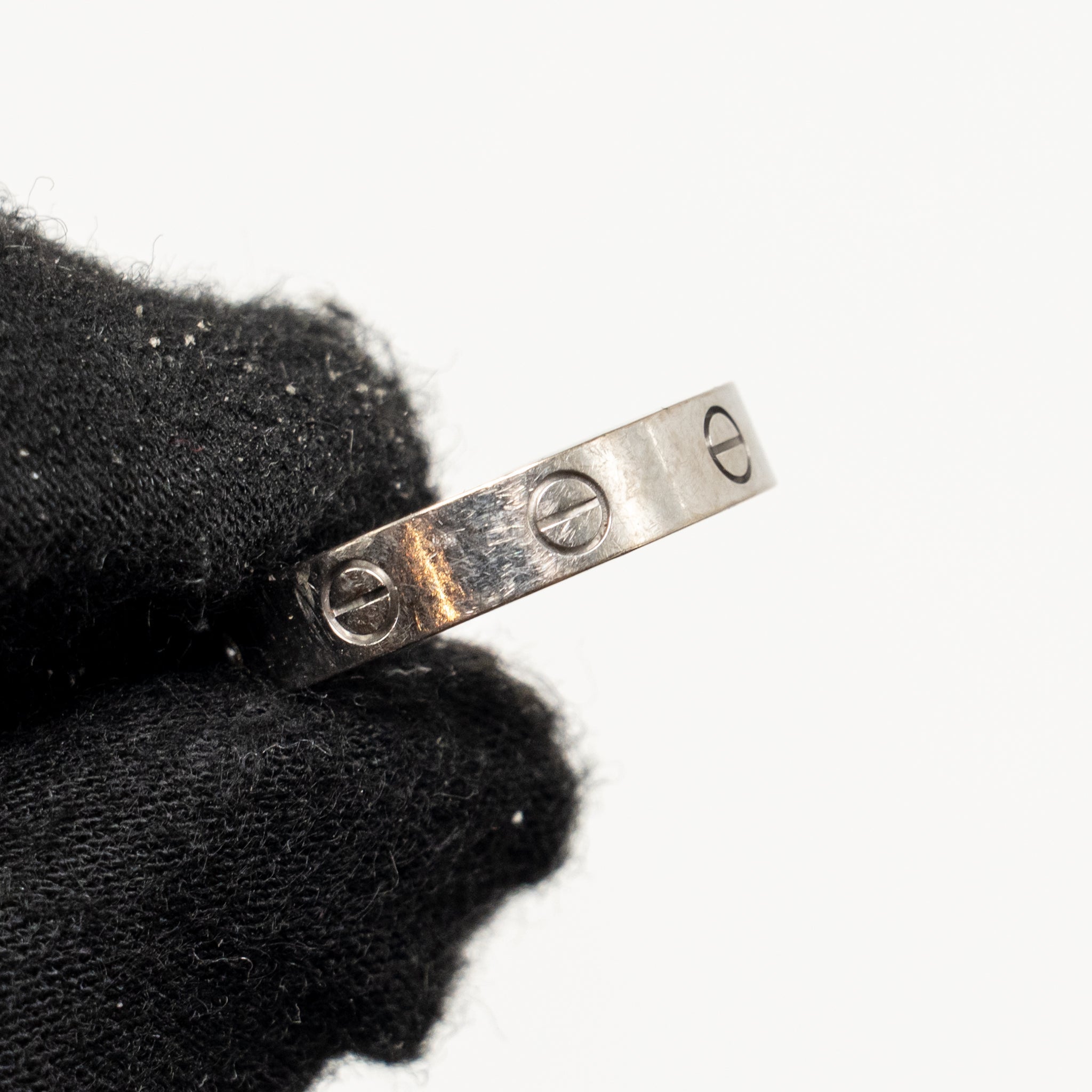 CARTIER LOVE RING WHITE GOLD 1 DIAMOND