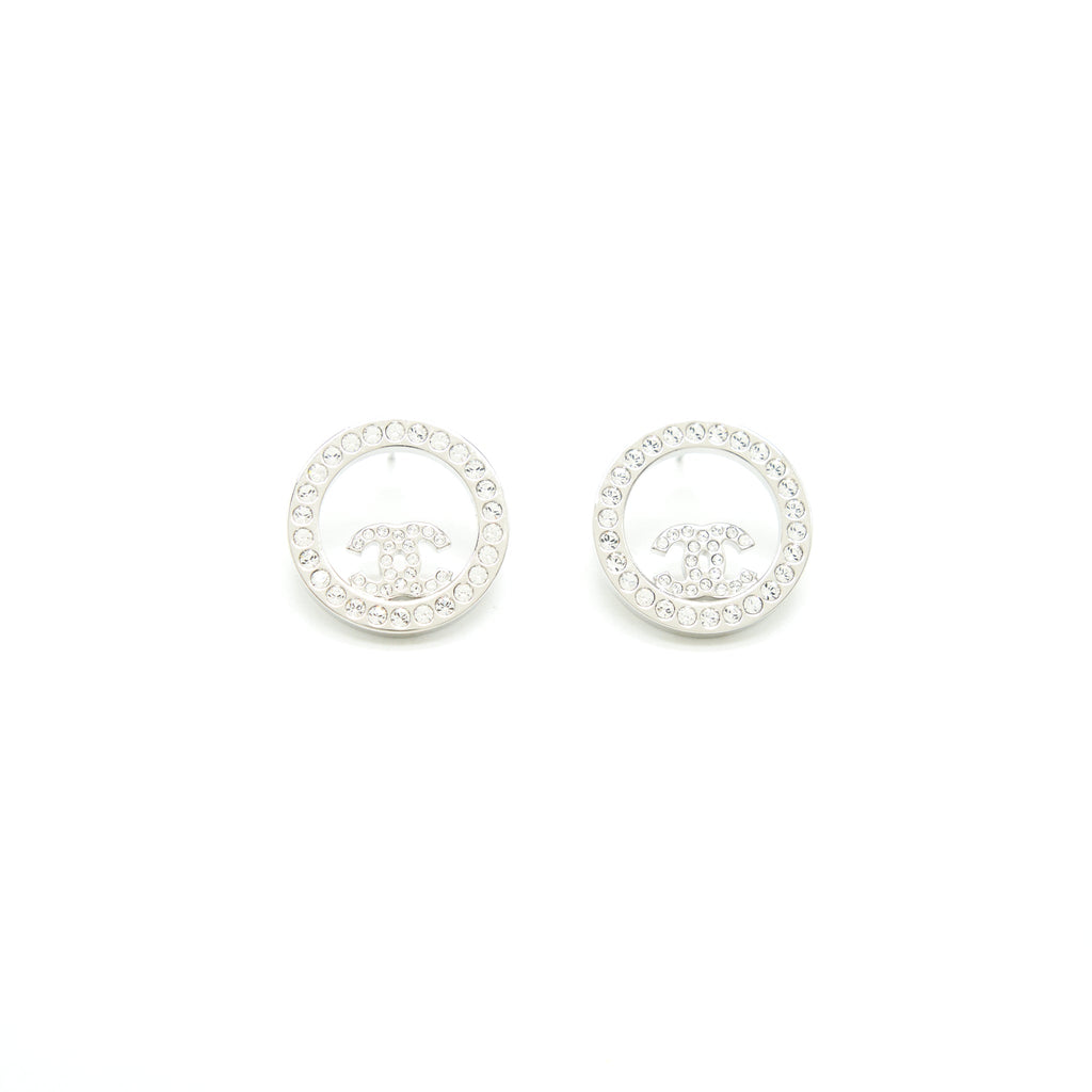 CHANEL CC ROUND EARRINGS