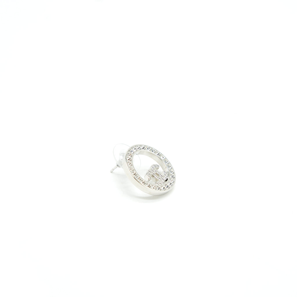 CHANEL CC ROUND EARRINGS