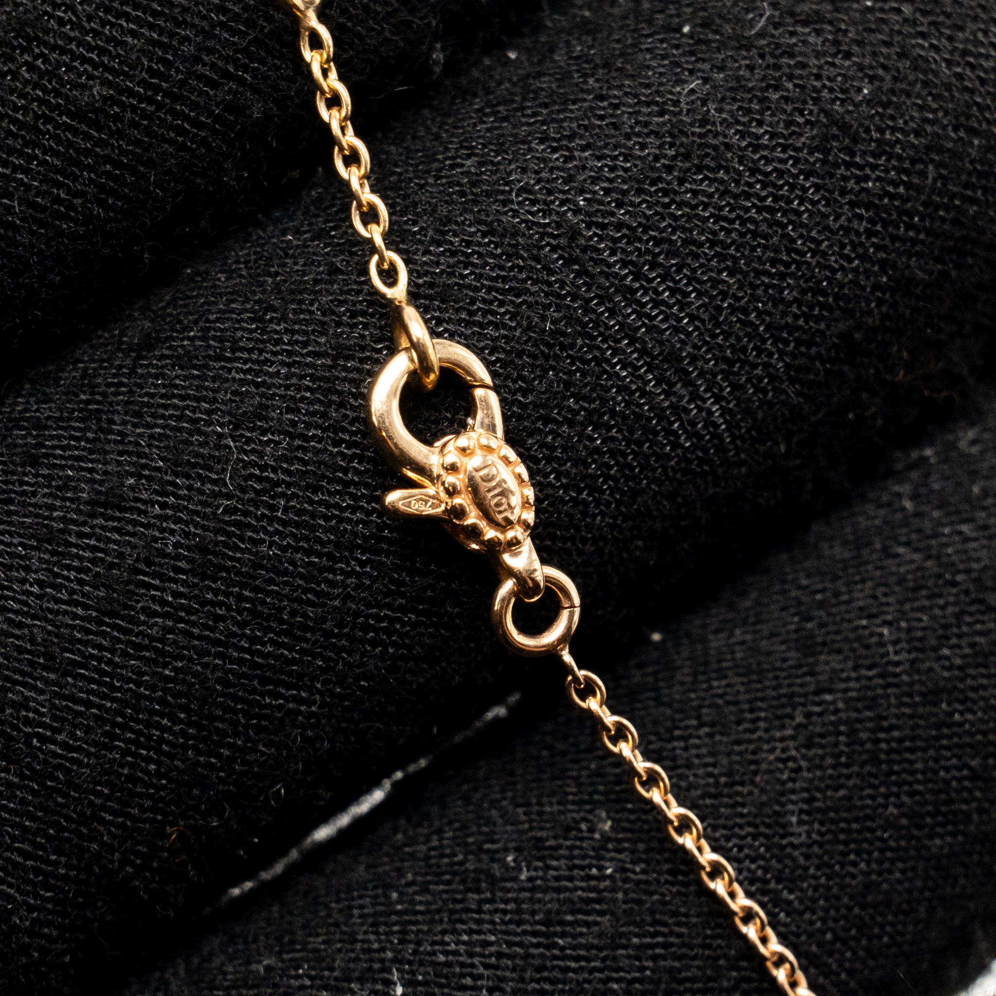 DIOR ROSE DES VENTS BRACELET ONYX ROSE GOLD WITH DIAMOND