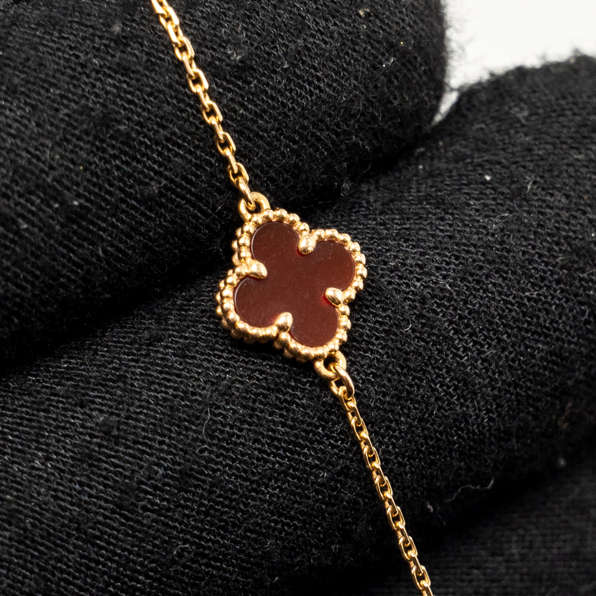 VAN CLEEF AND ARPELS SWEET ALHAMBRA BRACELET 18K ROSE GOLD / CARNELIAN