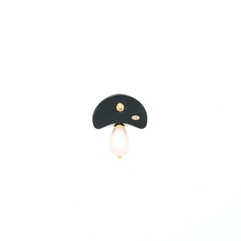 CHANEL MUSHROOM BROOCH PEARL GOLD TONE