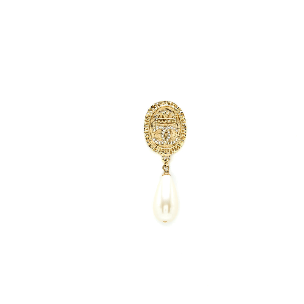 CHANEL CC LOGO DROP EARRINGS PEARL/CRYSTAL GOLD TONE