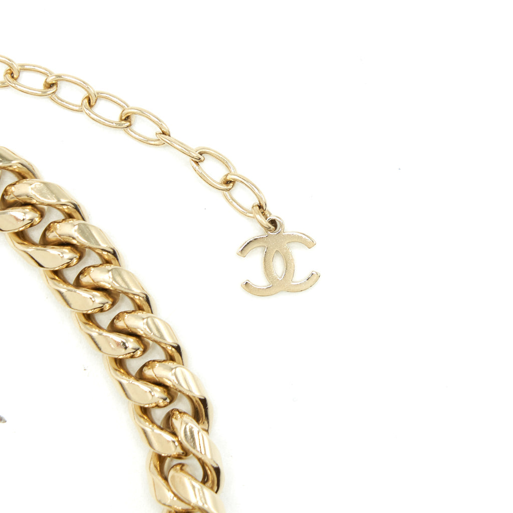 CHANEL 22C CHOKER LIGHT GOLD TONE