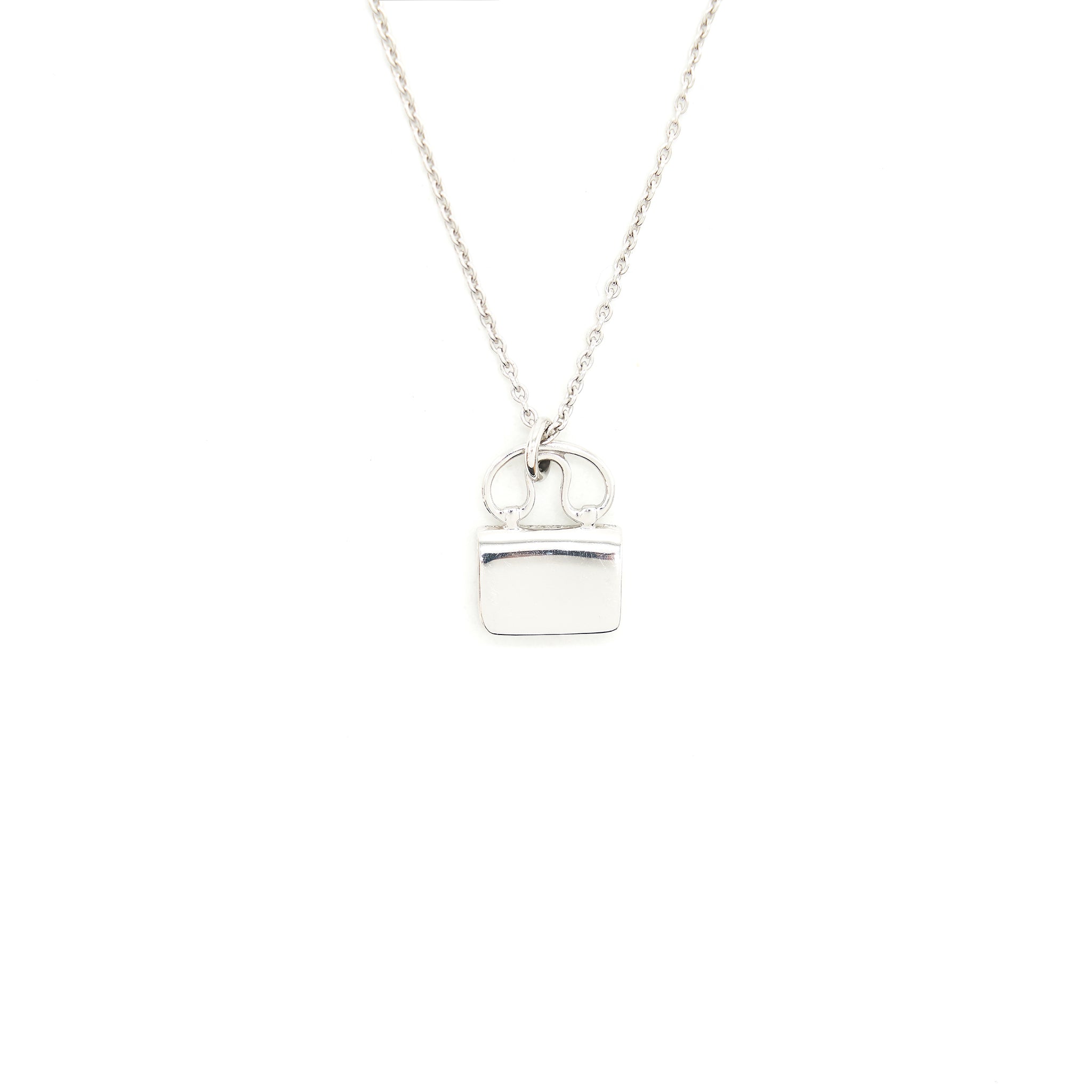 HERMES AMUELETTE PENDANT, SMALL MODAL WHITE GOLD SET WITH DIAMONDS