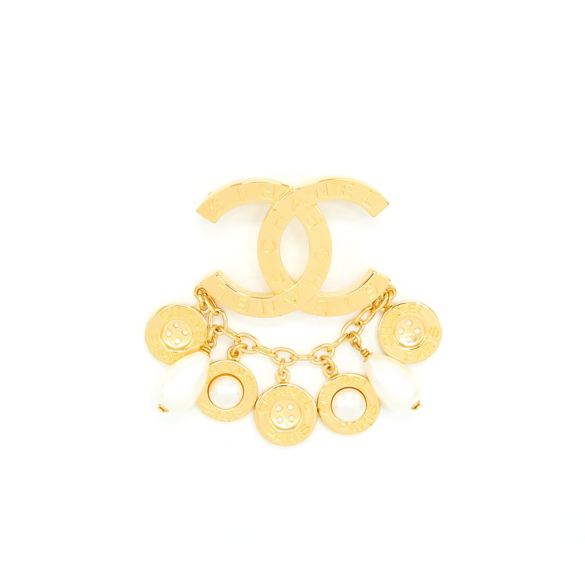 CHANEL 20A SEASONAL CC LOGO PEARLS AND BUTTON BROOCH GOLD