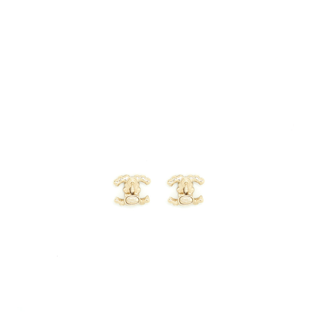 CHANEL MINI CC LOGO EARRINGS WITH CRYSTALS LGHW