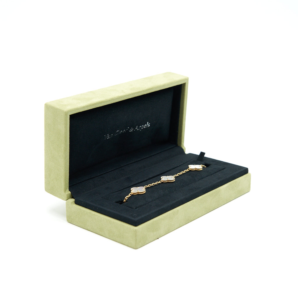 VAN CLEEF & ARPELS VINTAGE ALHAMBRA BRACELET 5 MOTIFS YELLOW GOLD, MOTHER OF PEARL