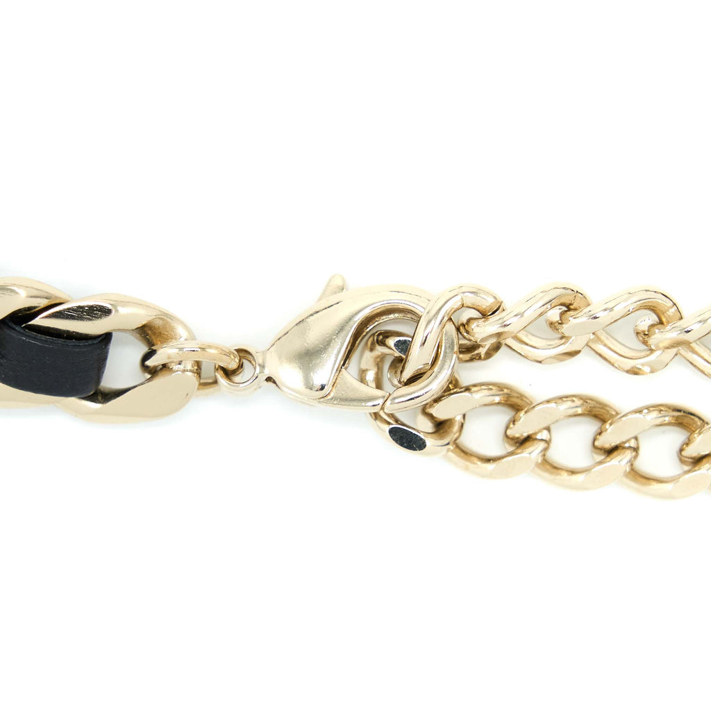 CHANEL CC LOGO CHAIN/LEATHER CHOKER LIGHT GOLD TONE/ ENAMEL