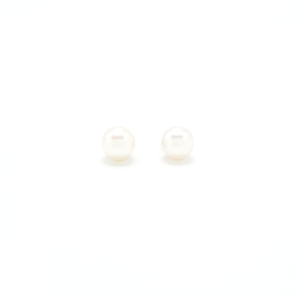 TIFFANY SIGNATURE PEARLS EARRINGS AKOYA CULTURED PEARLS IN 18K WHITE GOLD.