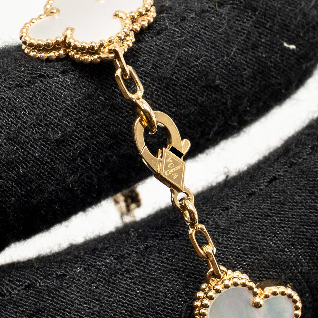 VAN CLEEF & ARPELS VINTAGE ALHAMBRA 5 MOTIF BRACELET YELLOW GOLD / WHITE MOTHER OF PEARL