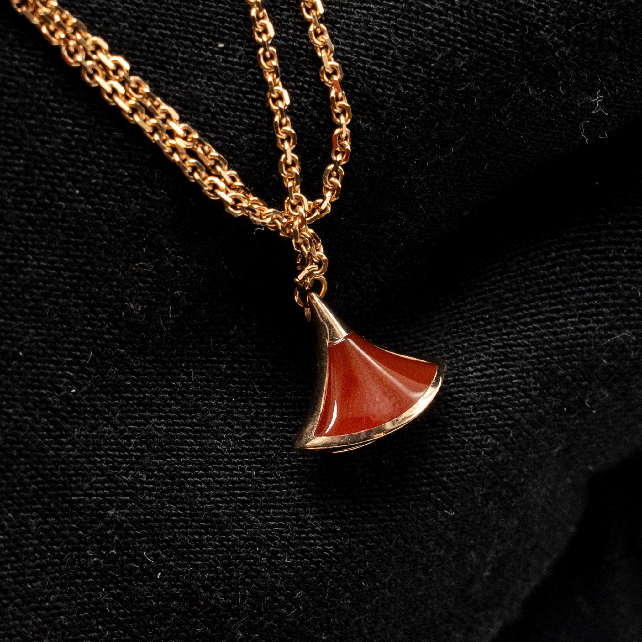 BVLGARI DIVAS’ DREAM BRACELET ROSE GOLD, CARNELIAN