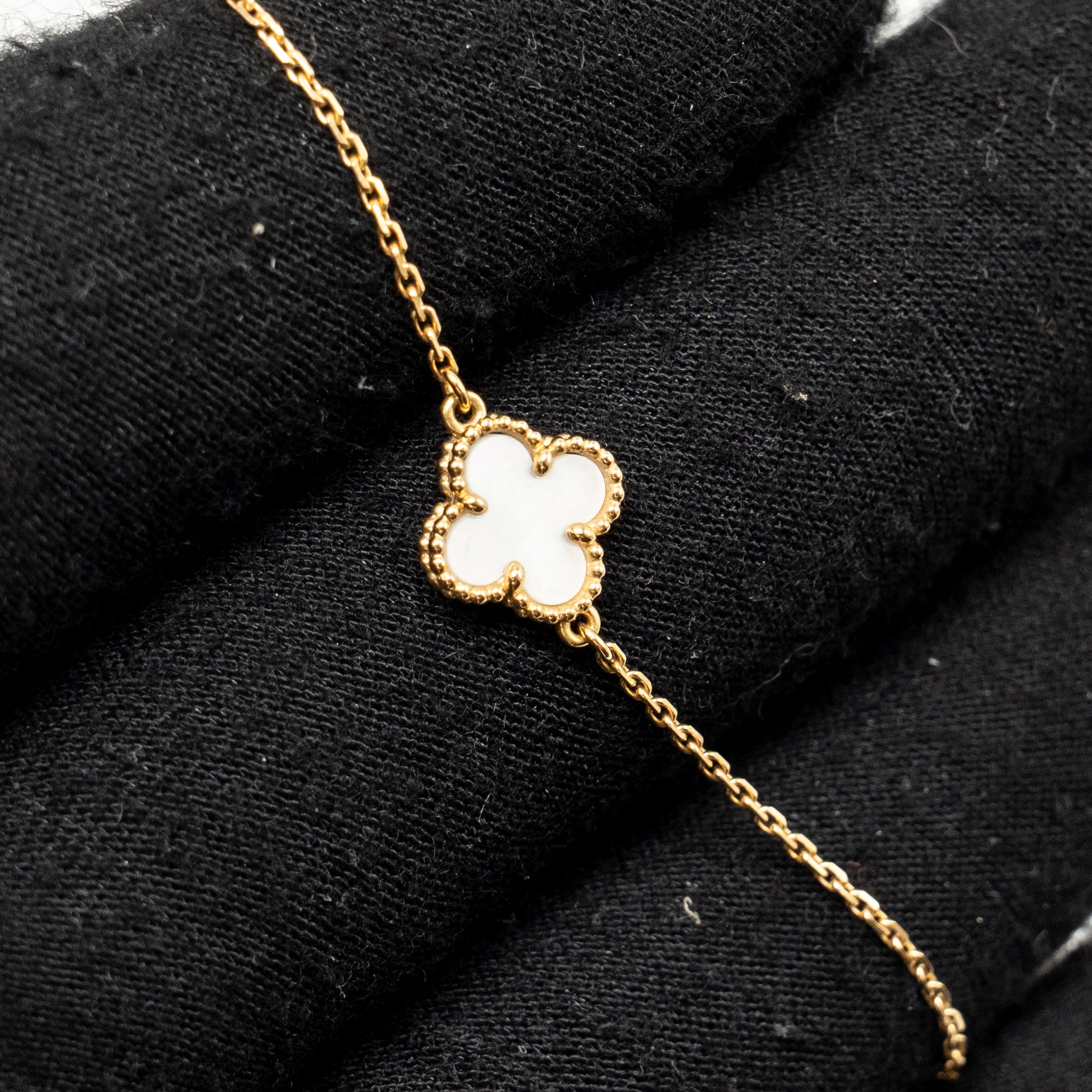 VAN CLEEF & ARPELS SWEET ALHAMBRA BRACELET WHITE MOTHER OF PEARL YELLOW GOLD