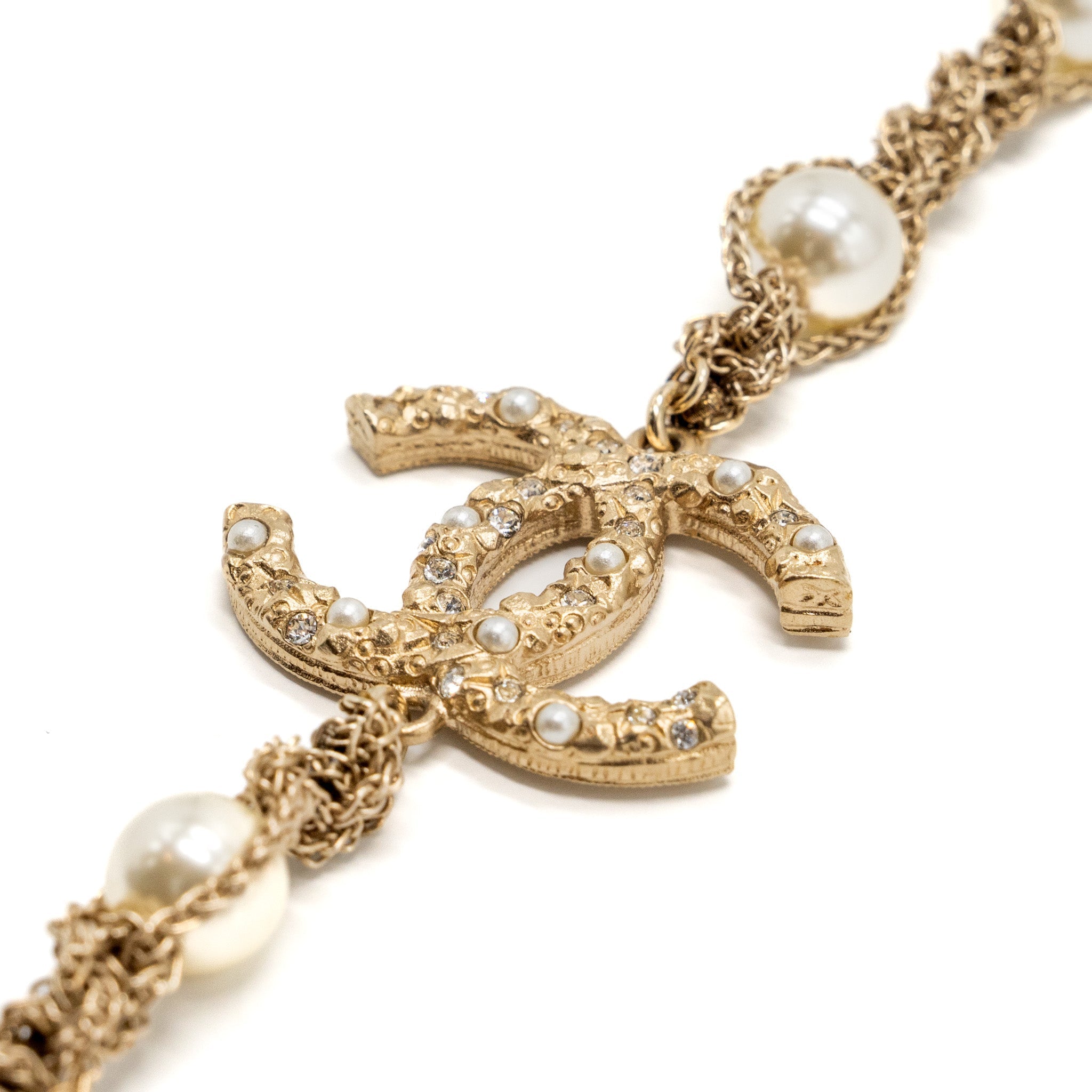 CHANEL LONG NECKLACE PEARL/CC LOGO CRYSTAL GOLD TONE