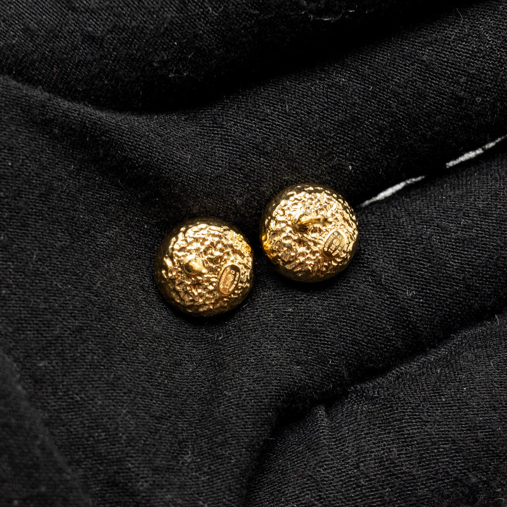 CHANEL 26C ROUND CC LOGO EARRINGS PINK GOLD TONE