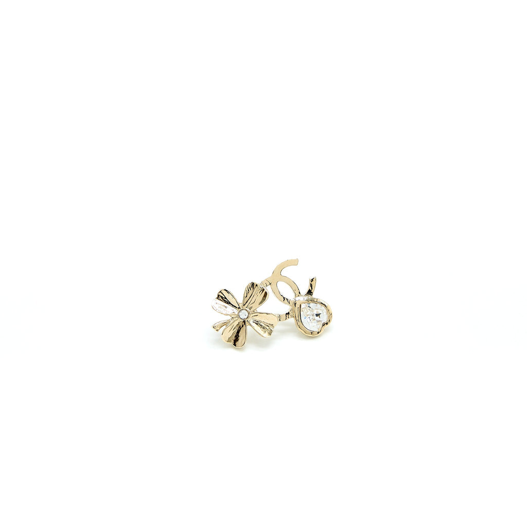 CHANEL 22S CC LOGO FLOWER EARRINGS CRYSTAL LIGHT GOLD TONE