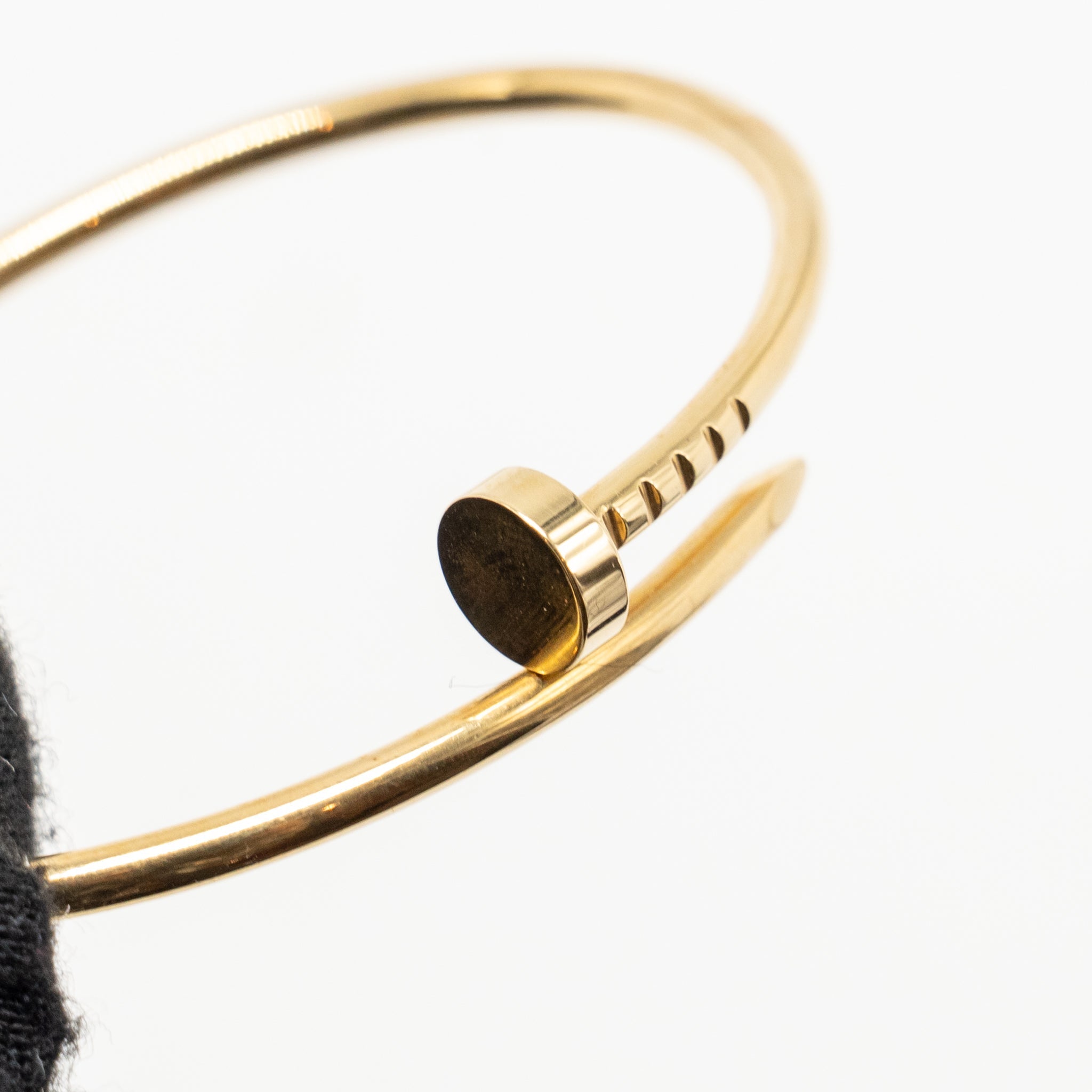 CARTIER JUSTE UN CLOU BRACELET YELLOW GOLD