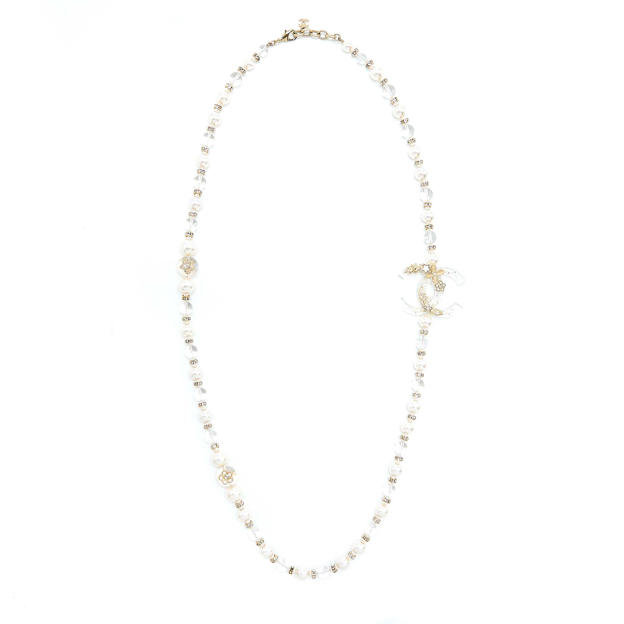 CHANEL CC LOGO NECKLACE CRYSTAL/PEARL/ARCYLIC STRASS LIGHT GOLD TONE
