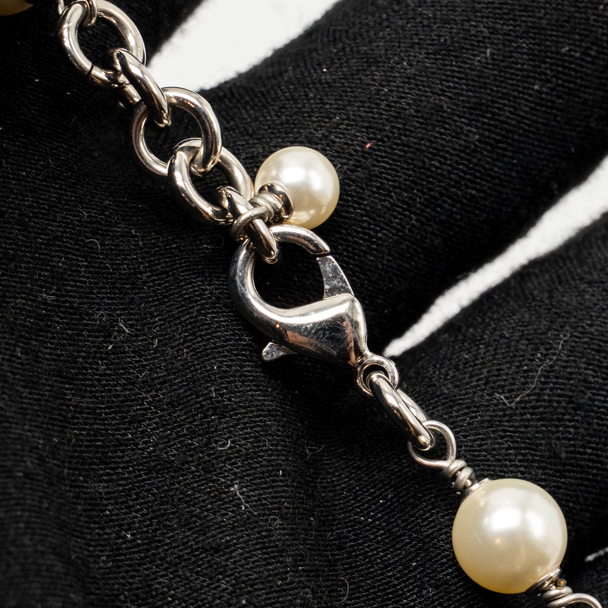 CHANEL PEARL AND CC LOGO WITH CRYSTAL LONG NECKLACE SILVER TONE
