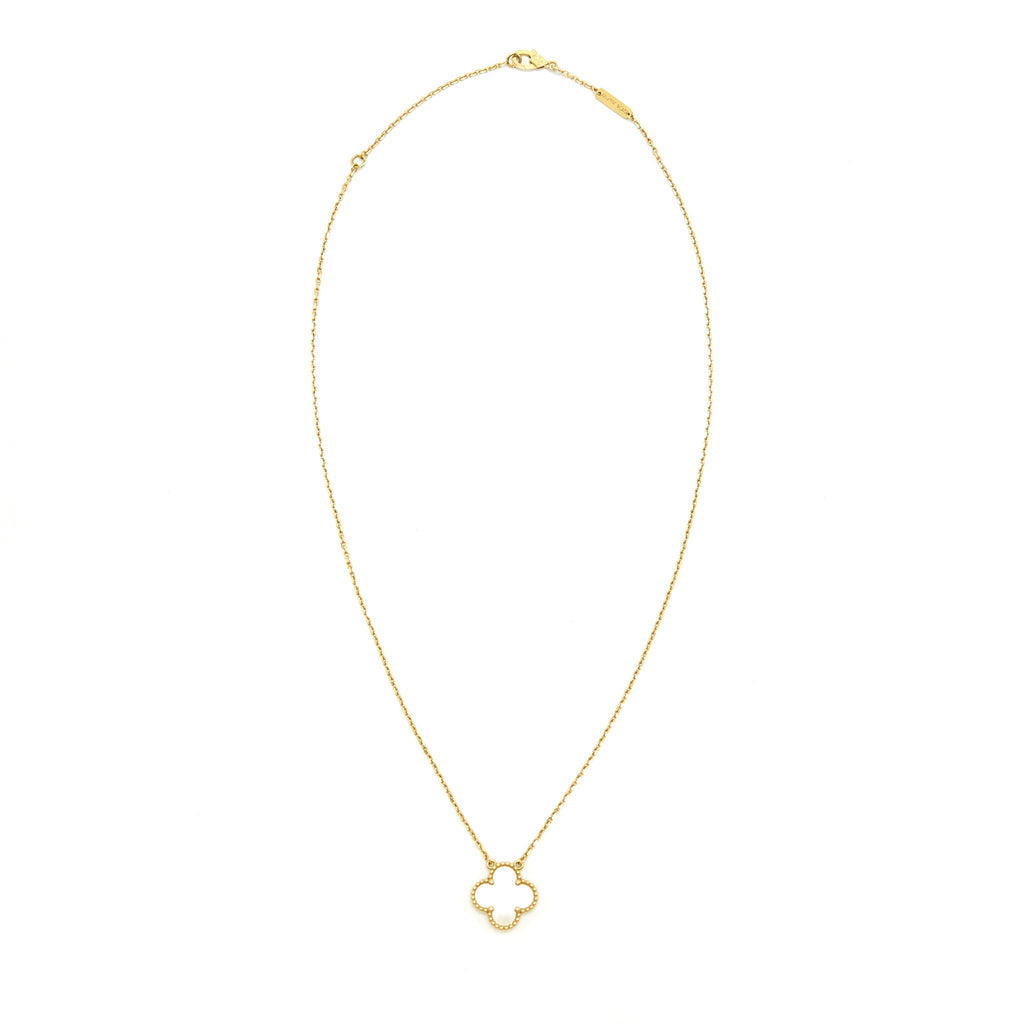 VAN CLEEF & ARPELS VINTAGE ALHAMBRA PENDANT YELLOW GOLD WHITE MOTHER OF PEARL